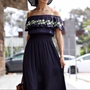 🆕Navy Embroidered Off Shoulder Maxi Dress